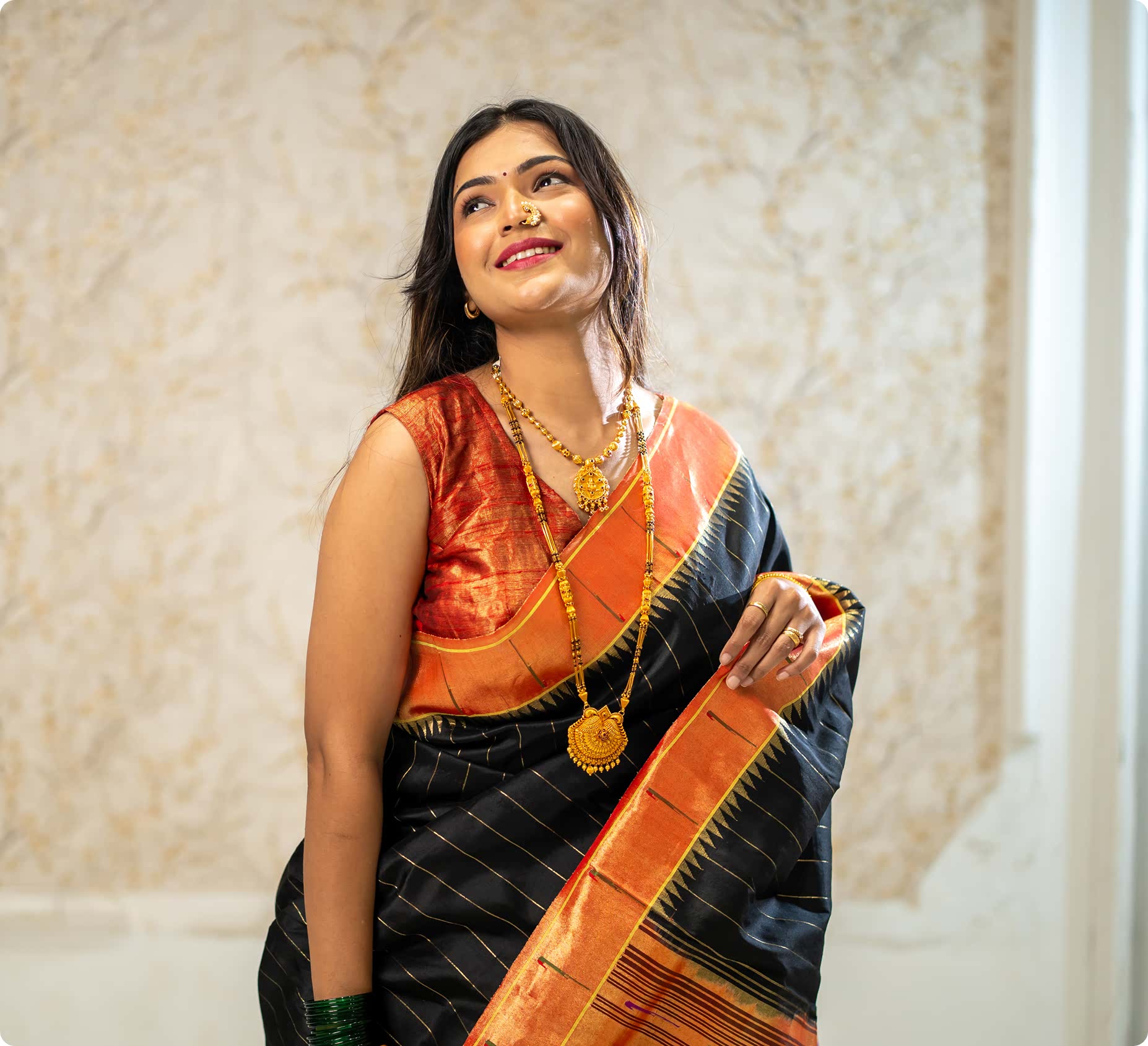Curated handwoven saree collection at AVĀNTI Nashik